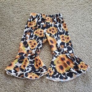 SHEIN 74 6-9 Months Sunflower Flared Baby Girl Bottoms Panys